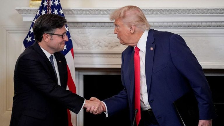 Trump rallies House GOP at Kennedy Center days after Maduro capture